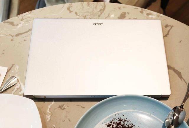 宏碁|12代i7+16G+512G轻奢超薄本推选：宏碁12代非凡S3体验测评分享