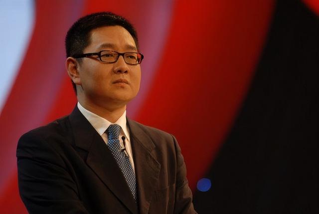 张绍刚|张绍刚到底做错了什么？从央视名嘴，到网络节目“混饭”吃