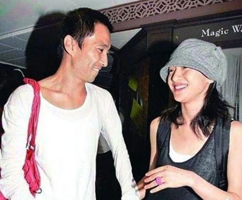 朴树|朴树：我的性格不适合周迅，妻子吴敏菲的容忍让我走出抑郁症