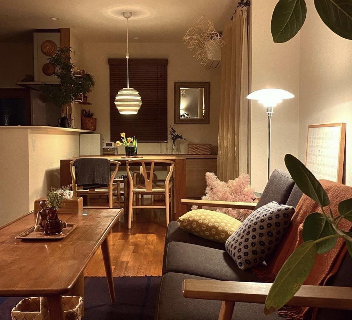 这对日本夫妇,将巴掌大空间布置出高级的精致感,二人世界超有爱