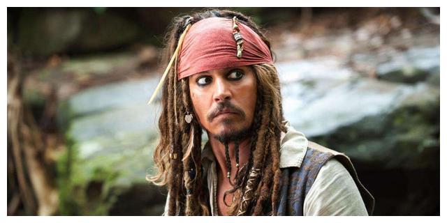 陈冠希|陈冠希的脸也垮了，生图曝光满脸皱纹，容颜苍老越来越像赵本山