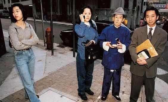 塑身衣|洪金梅：为嫁大29岁富豪，穿30年塑身衣束腰，却告诫儿子不要结婚