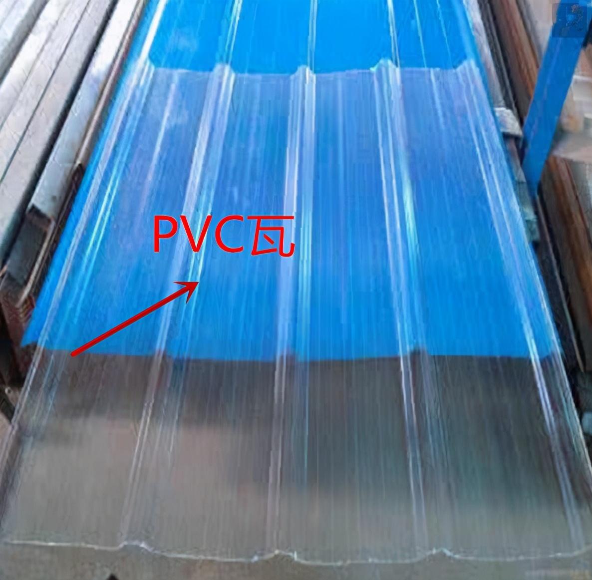 青瓦太贵了用不起,现在流行这种PVC瓦,12块一平方,便宜又实用