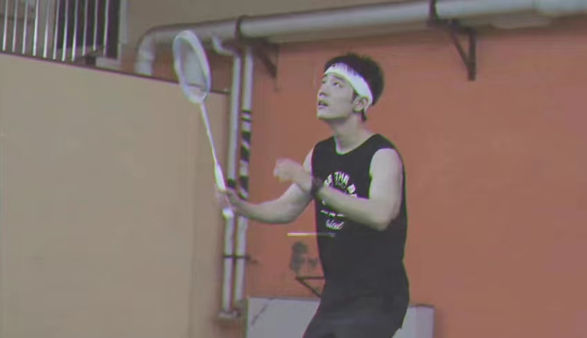 肖战|肖战中秋更新vlog，游泳骑车冲浪健身太欲了