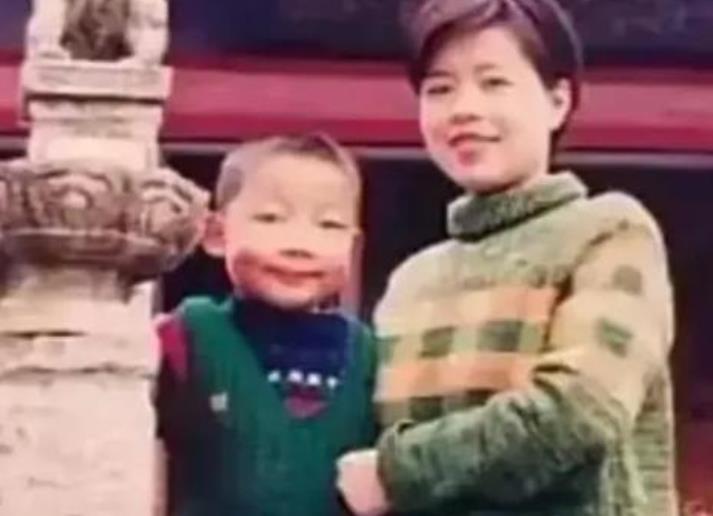 尴尬!28事件传票内容被打错,工作人员回应不影响被嘲不严谨
