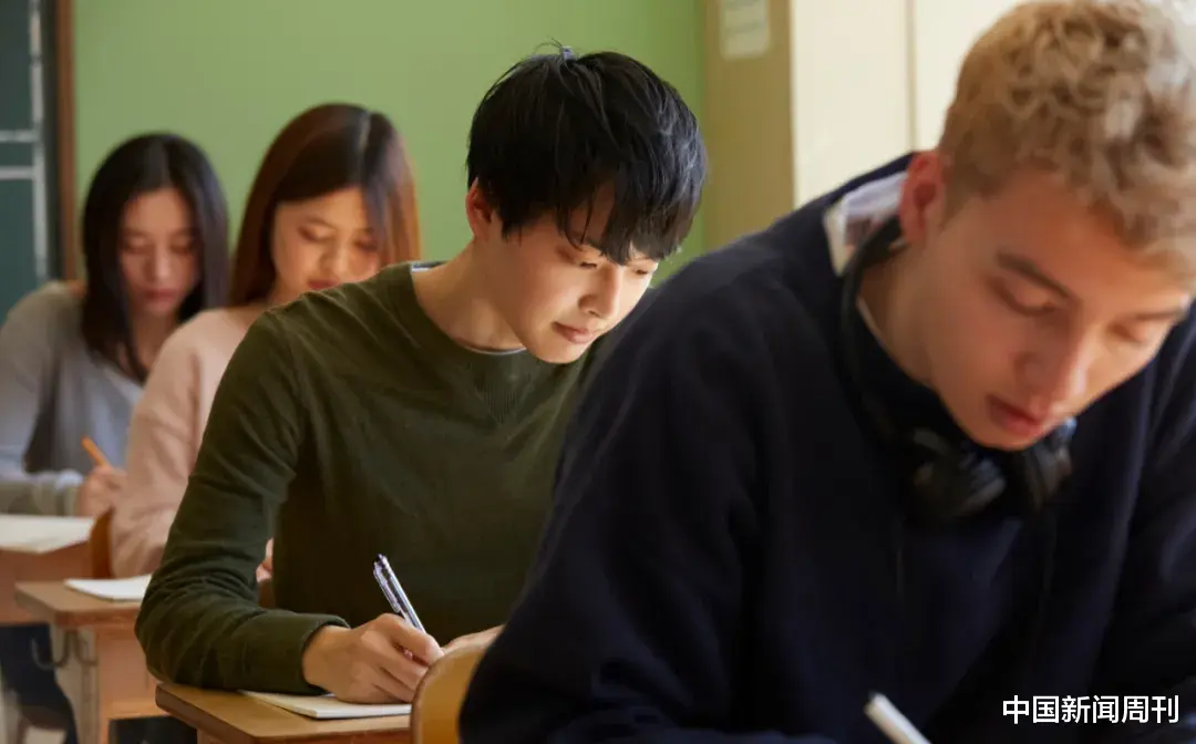 留学生|一年制硕士毕业，我成了“海归废物”