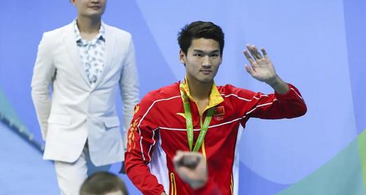 王冰冰|要爱情不要事业!王冰冰与徐嘉余仍未分手,如今已被调至地方台