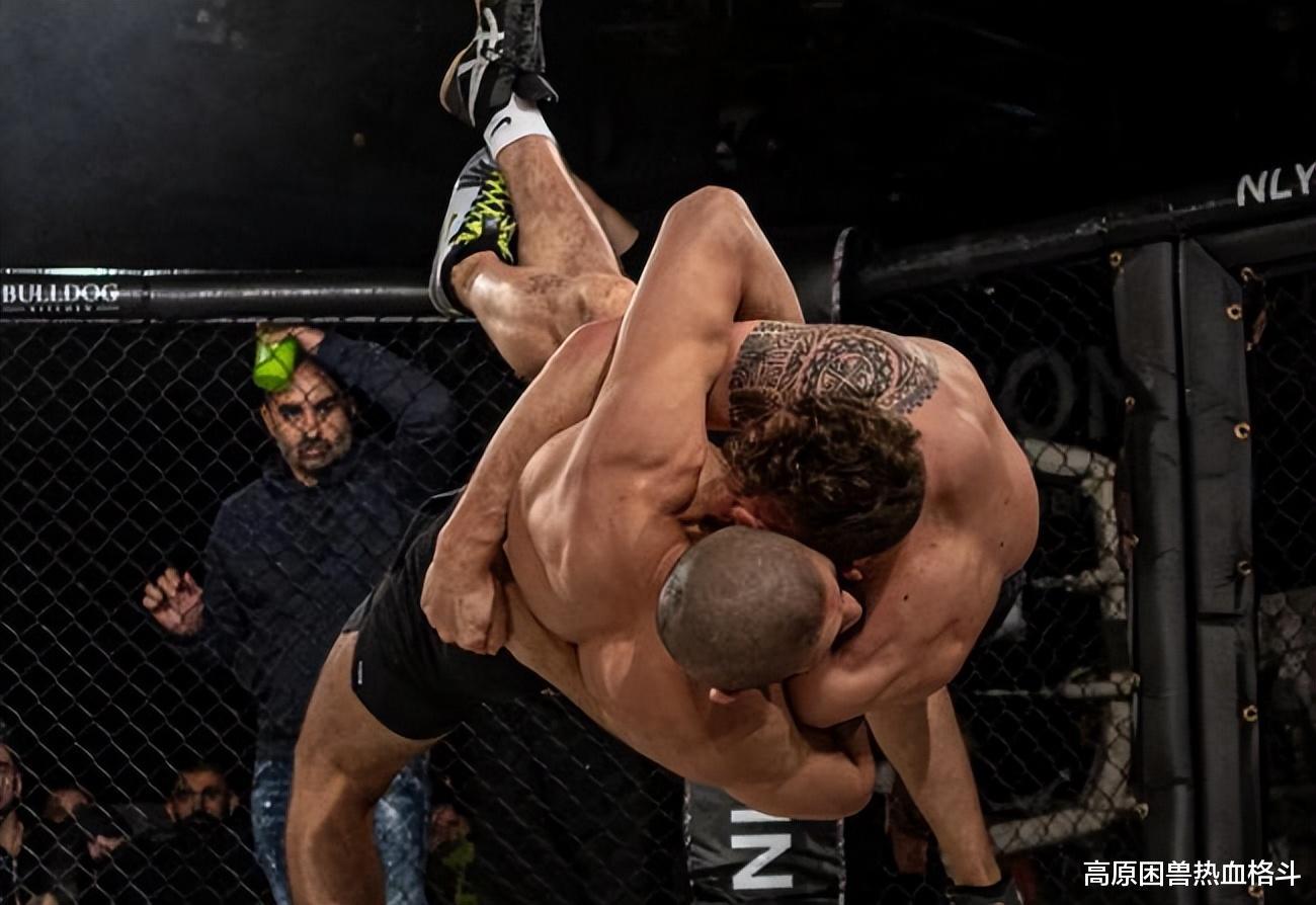 UFC|大胆瞎掰！UFC狼王奇马耶夫现在打次中之王乌斯曼，有几成胜算？