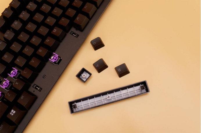 iOS|性能与手感兼得？雷蛇猎魂光蛛V2开箱体验