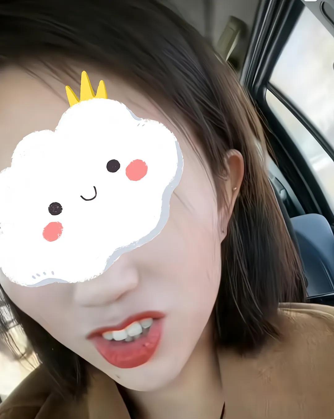 女子丧偶2年,高调炫耀与小叔子领证结婚,网友:想红想疯了