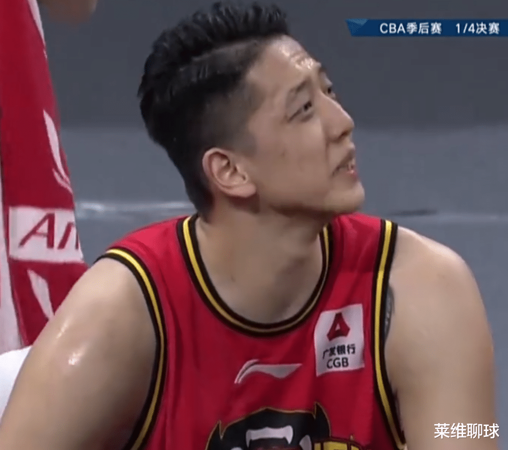 深圳男篮|短短1小时，CBA2大名帅突发下课！季后赛打走4人，联盟格局变天了