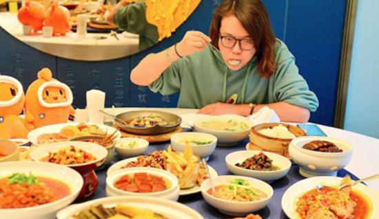 浪胃仙|浪胃仙:放弃千万账号转型复出,却因“雌雄难辨”惹争议?