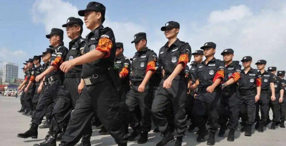 辅警|“年薪制”辅警招聘正式开启！年薪远超预期，还对大专生很友好