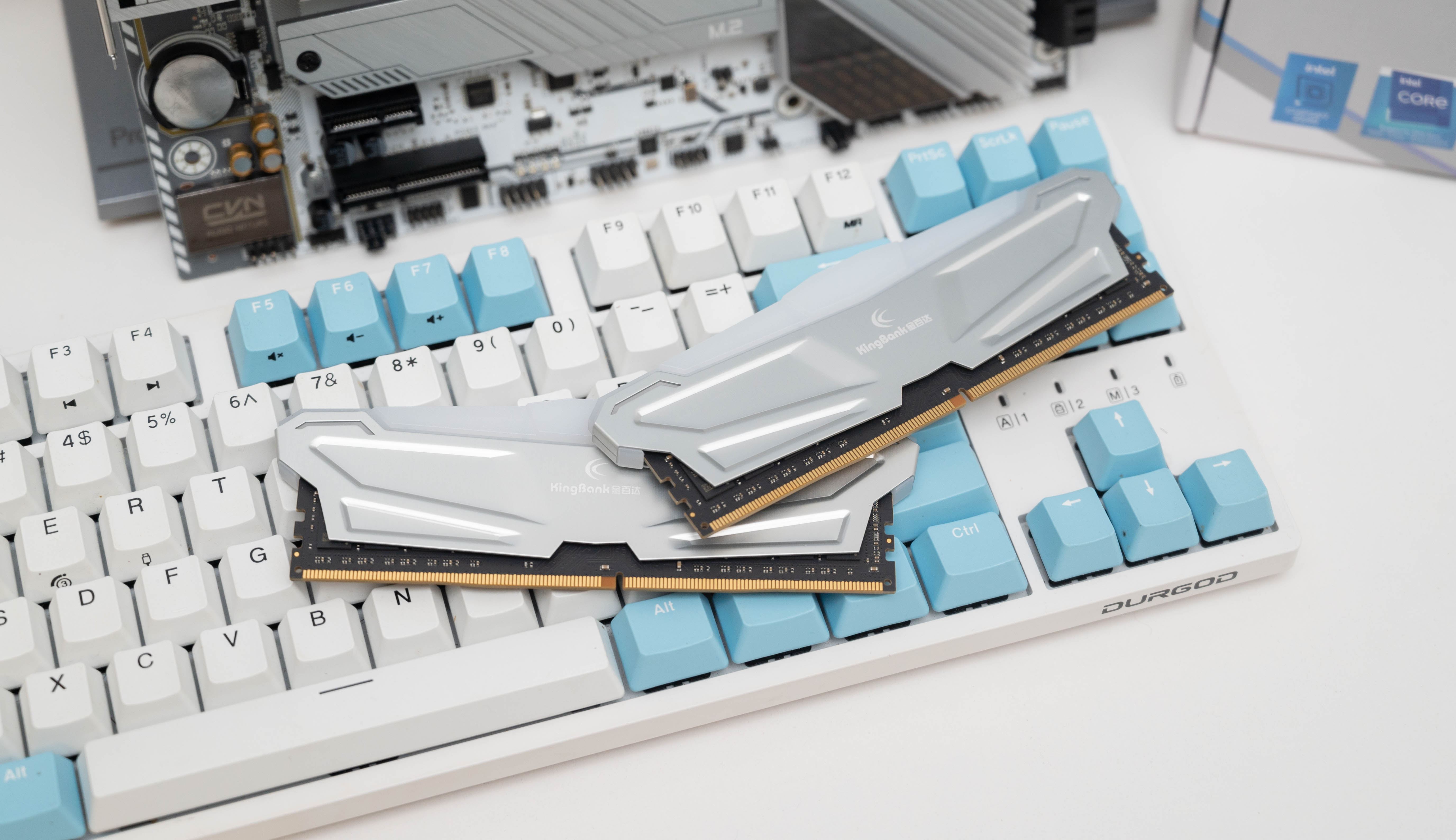 三星|400多入手金百达RGB电竞内存套条，竟然是三星原厂颗粒