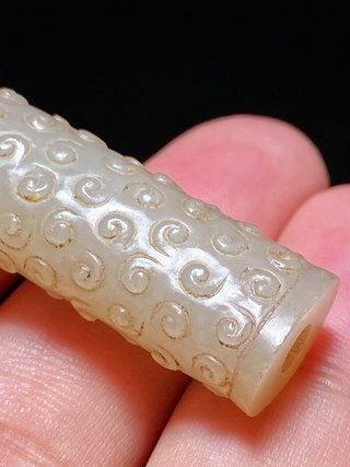 和田玉籽料|战汉 和田玉籽料 白玉 谷纹 玉勒 扁勒 挂件 把件