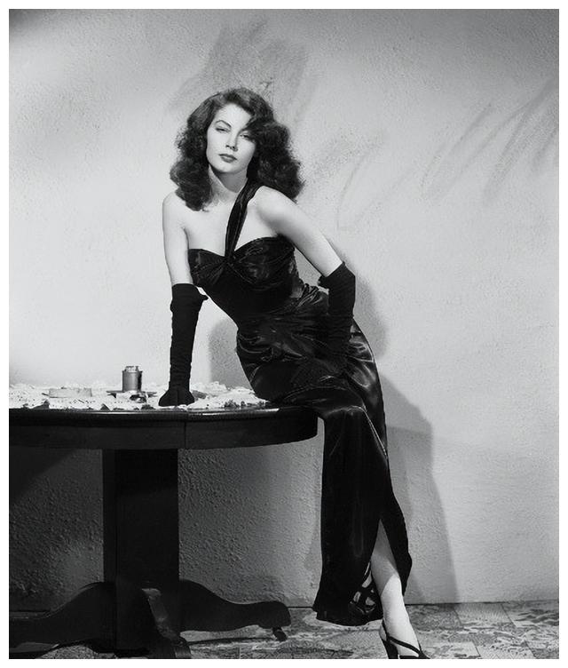 艾娃|艾娃加德纳：唯一把英女王比下去的女明星，气质高贵，靠美貌上位