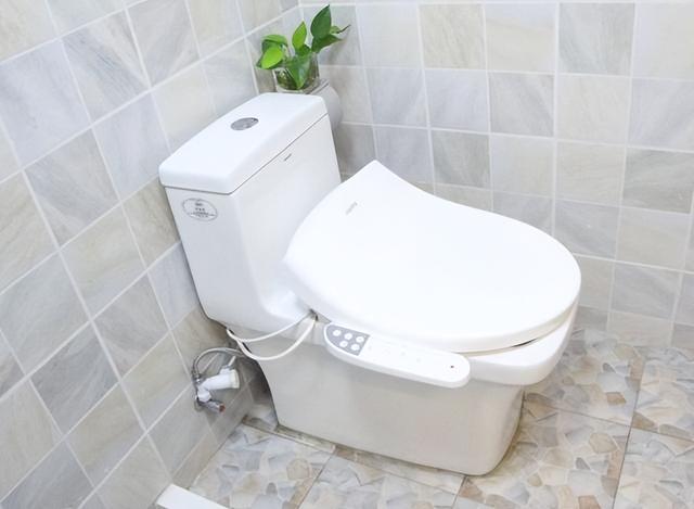 卫生间记住“8不装”,空间清爽又干净,用着也更舒心!