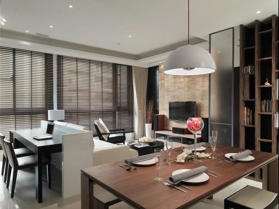 餐桌到底怎么选?看完这篇你就懂了