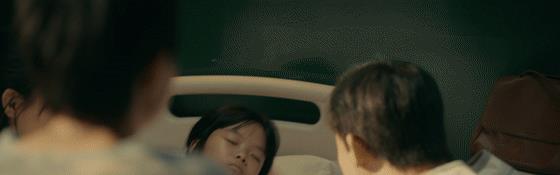 亲爱的小孩|《亲爱的小孩》：谁能想到，最终挽救两个家庭的人，竟是苏景伟