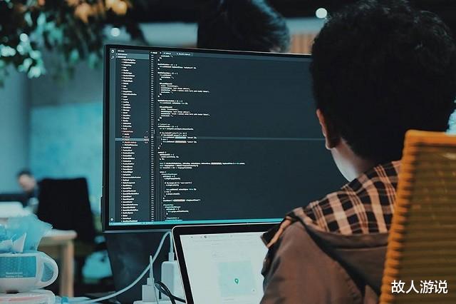 c语言|曾扰乱美国大选，日本网站上插国旗，黑客教父郭盛华到底有多厉害