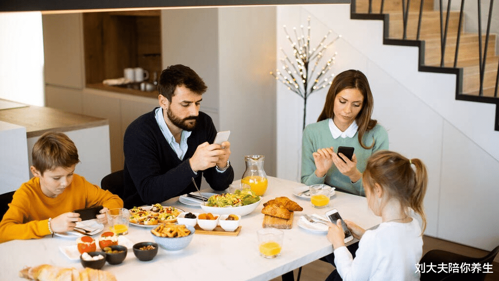 脾胃|脾胃好不好,看五官就知道!6个小技巧,让你养出好脾胃