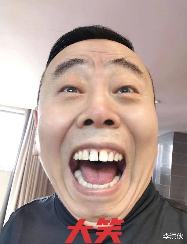 潘长江|潘长江拍段子,穿着病号服自言自语态度嚣张,装疯卖傻令人唏嘘