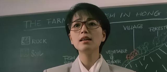 苑琼丹|“石榴姐”苑琼丹:婉拒周星驰,痛失林正英后嫁富商,如今怎么样