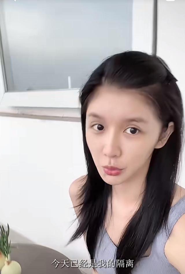 王大陆|王大陆在上海小区做核酸被偶遇,蔡卓宜ip显示上海,两人疑似同居