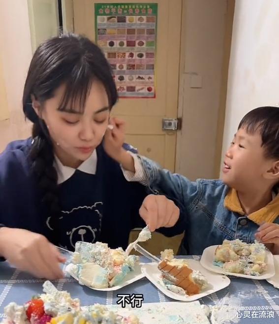 婚变|网红“樊小慧”婚变后首播，透露波哥已“拎包回家”，离婚有隐情