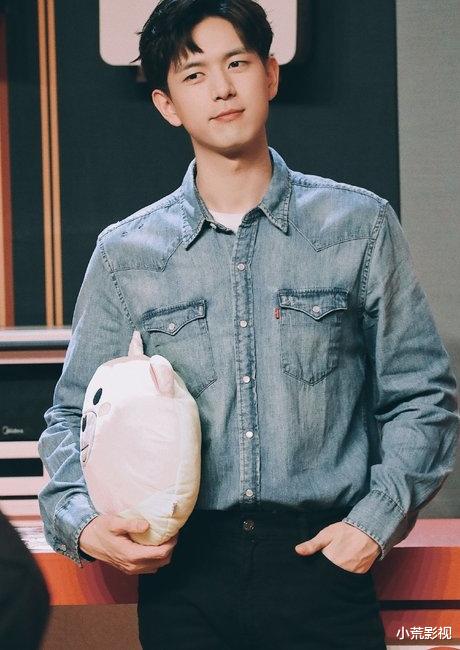 迪丽热巴|刘好村,蒋依依,马思纯,李现,宋威龙,迪丽热巴,张艺兴!