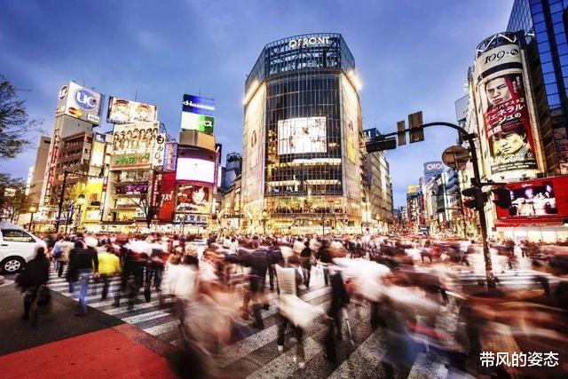 内卷|跟马云看法完全相反,曹德旺一语中的!互联网只是工具而已