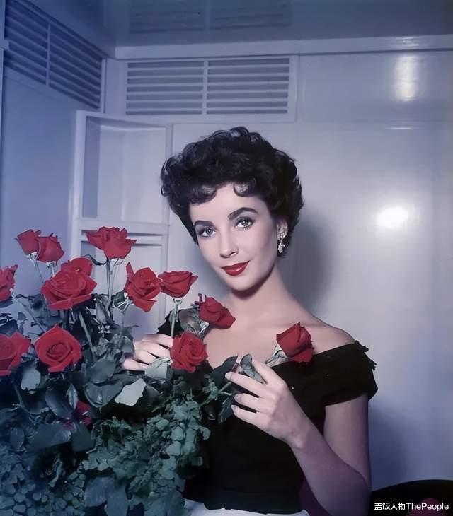 伊丽莎白·泰勒|世界头号美人:一生寻觅真爱,8段婚姻7任丈夫,遗产6亿却不幸福