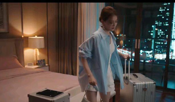 徐璐|徐璐新剧迎离婚人设,陈都灵回眸小耳朵再现!演的闺蜜太有安全感