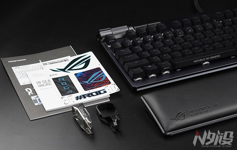 机械键盘|无愧旗舰之名 ROG耀光2幻机械键盘体验