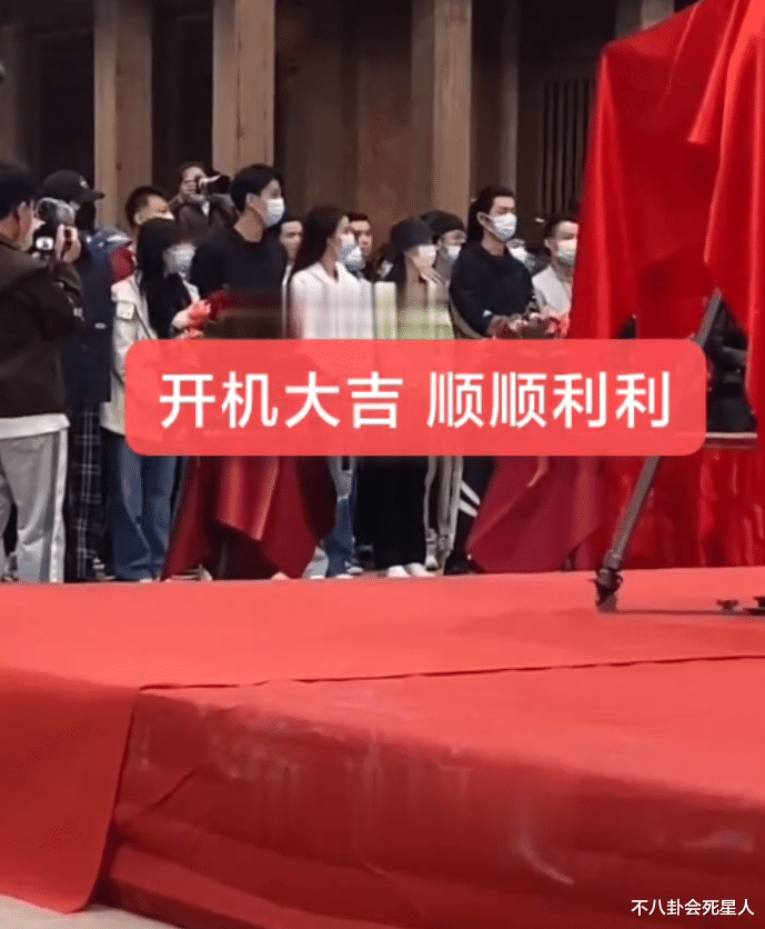 陆子艺|娱乐圈的“封建迷信”：改名转运、大师算卦、烧香拜佛，个个离谱