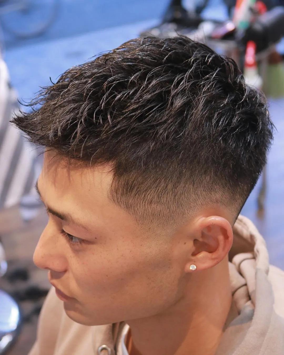 发型 开春“换头”指南,硬直or细软发质都能玩出新花样