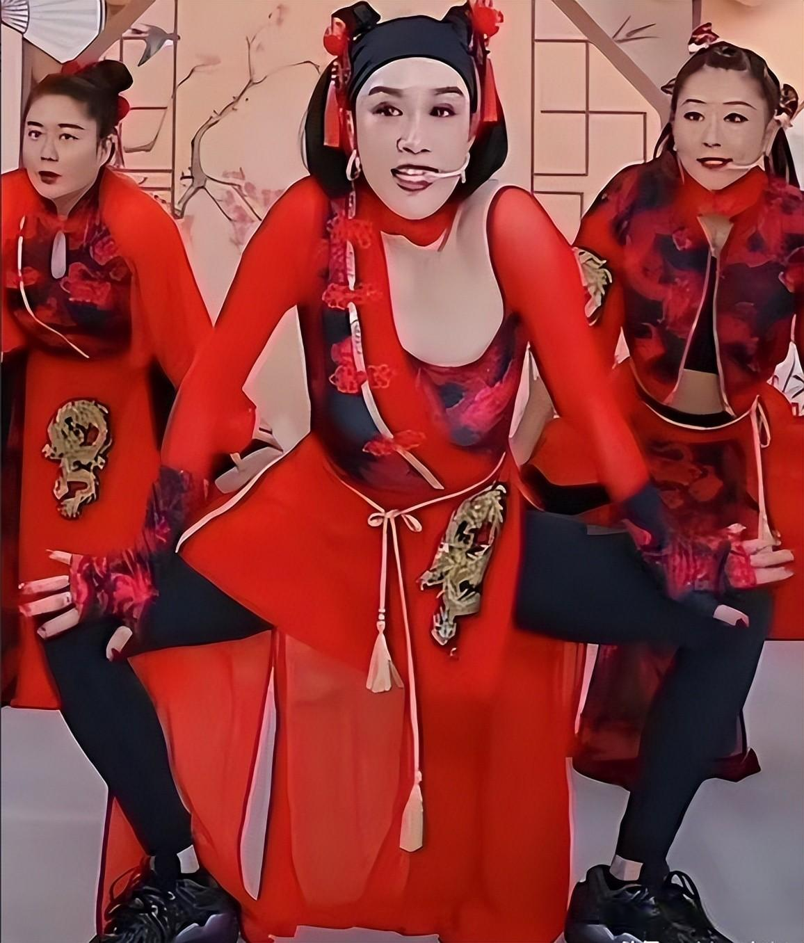 丸子头 不是高颅顶，别留丸子头！把刘亦菲和王鸥放在一起，差别看出来了吗