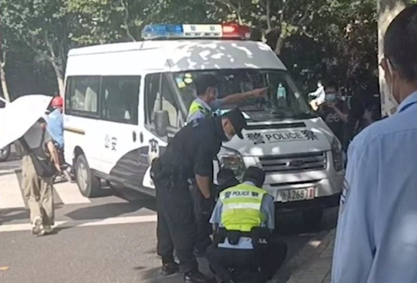 上海发生故意杀人案,警方通报:31岁男子专门从外省到上海行凶