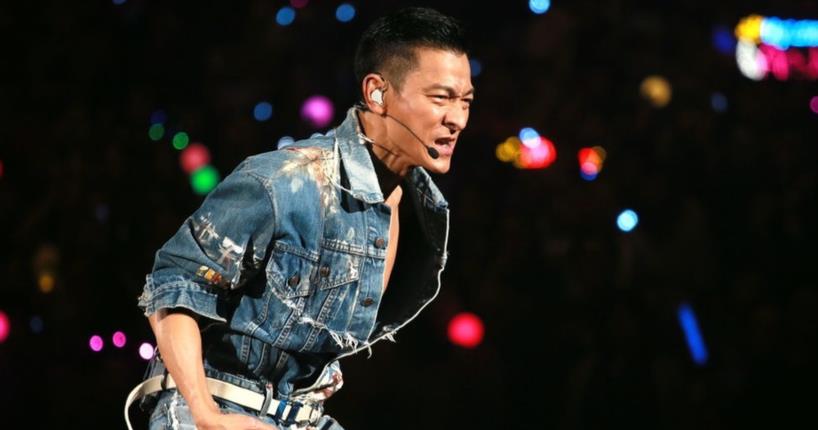 刘德华|歌迷疯狂，刘德华爱护有加，果然是常青树！进退有礼，巩俐有话说