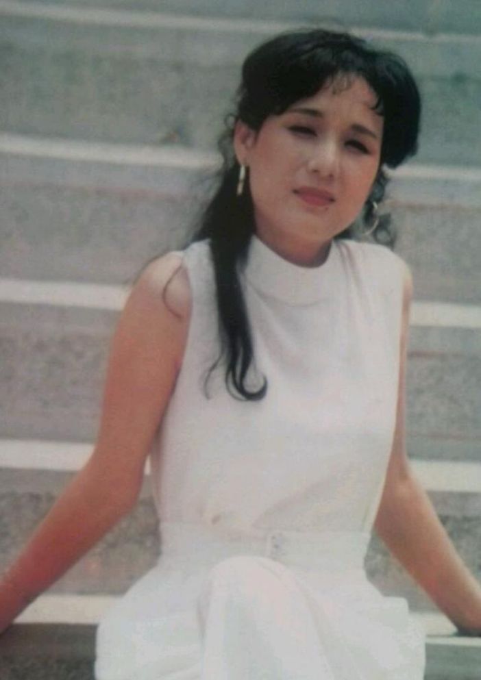 闪婚|李建群：和前夫闪婚闪离，与男友同居27年没有名分，63岁遗憾离世