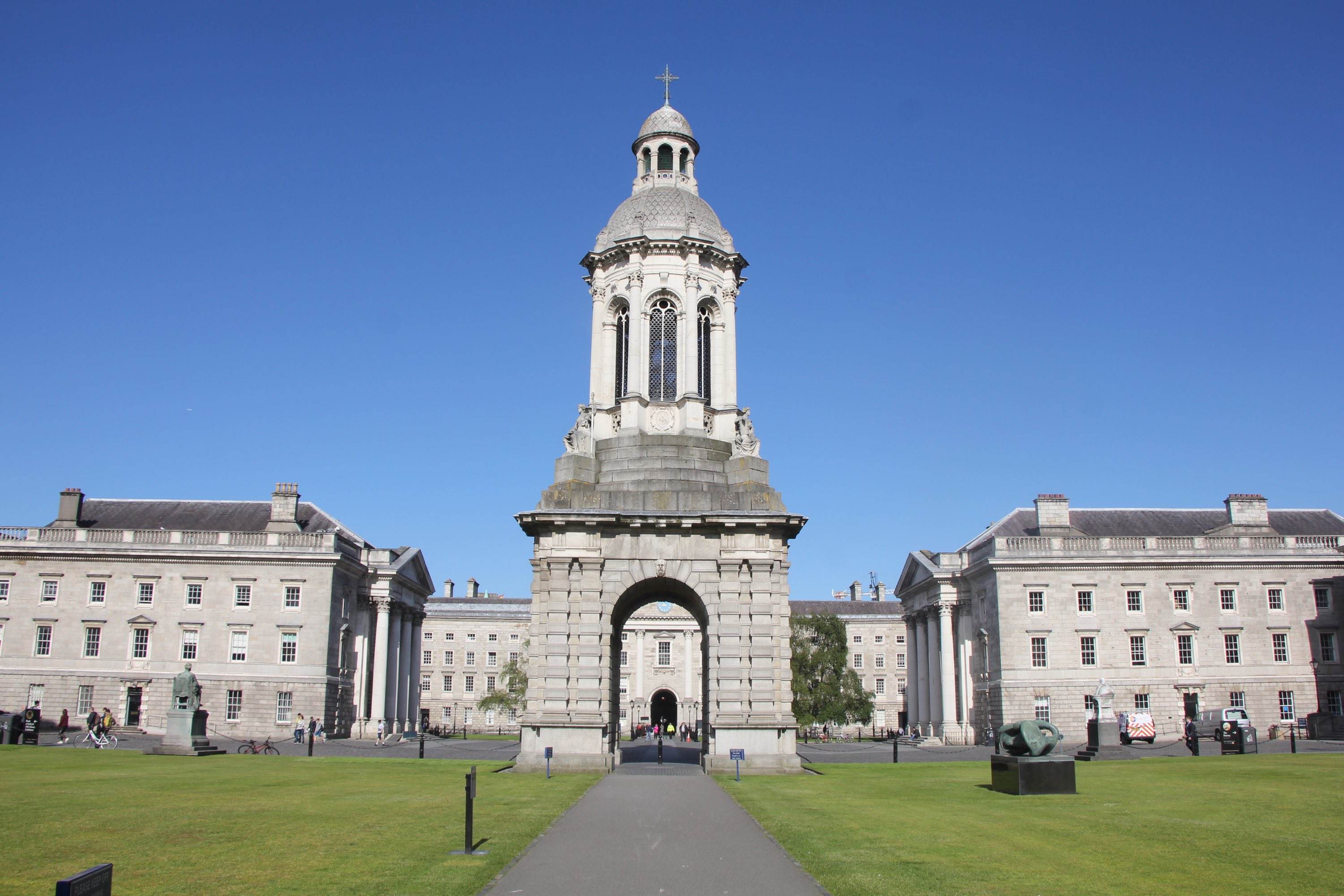 教堂|爱尔兰著名的古建筑