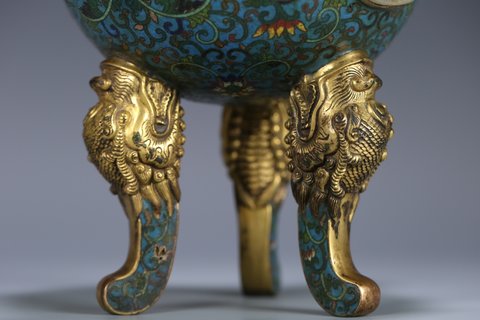 |清代、宫廷御用、景泰蓝嵌和田玉双耳香薰炉