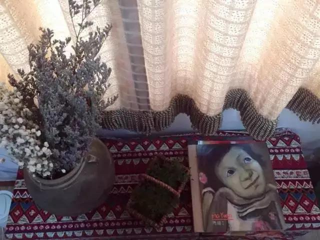 惊艳！美女仅花3500块，打造的出租屋竟媲美咖啡厅！