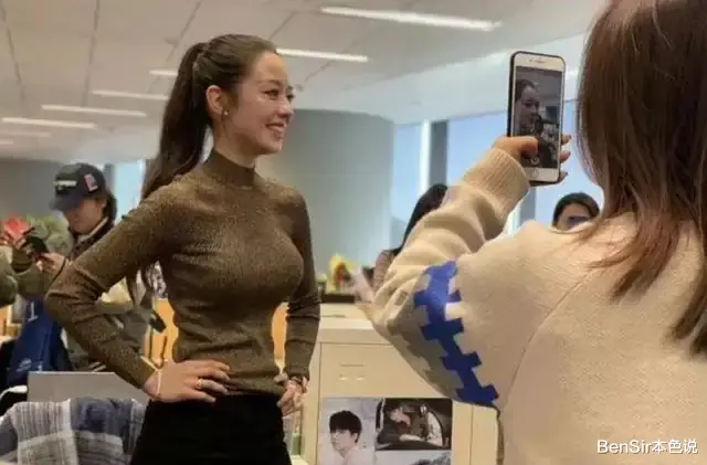 |明星们的外籍配偶们，怎么突然就不吃香了？