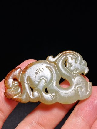 和田玉籽料|汉 和田玉籽料 螭龙纹 玉珮 挂件