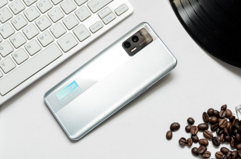 机器人|2022年最佳千元手机推荐,花小钱能办大事,追求实用的精明选择