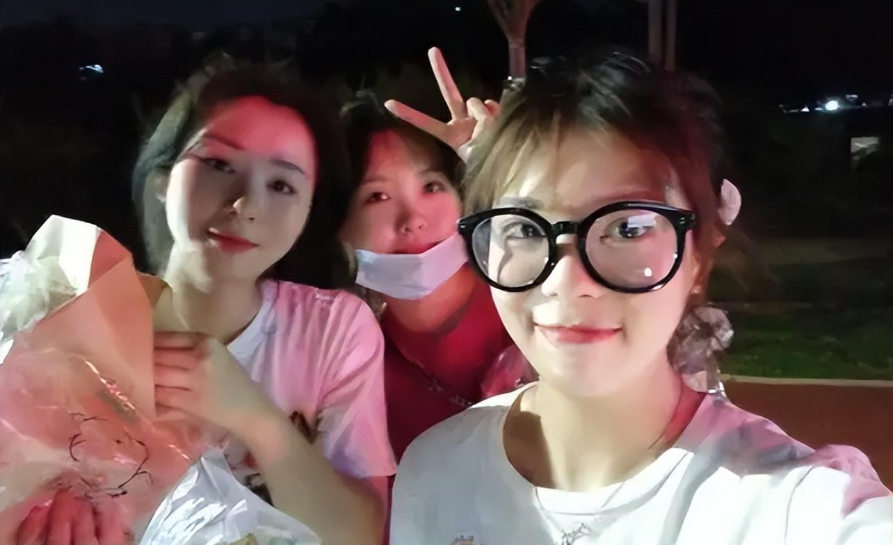 律师|“我能熬夜,但不能加班”,00后大学生进入职场,给出工作新定义