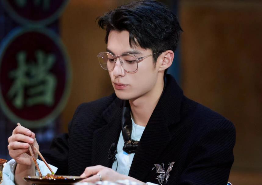 错撩|《错撩》制作班底公布：《沉香如屑》的导演，加上《招摇》的编剧