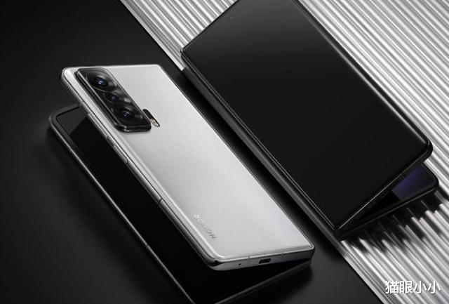 华为|2021年国内手机销量出炉:华为跌倒后,谁才是手机市场真正的老大