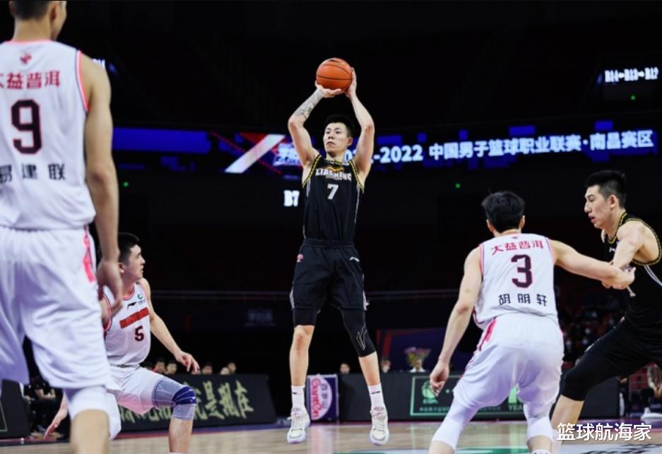 张镇麟|张镇麟有望加盟勇士队？昔日联手普尔揽获全美冠军，提升3点完全有戏